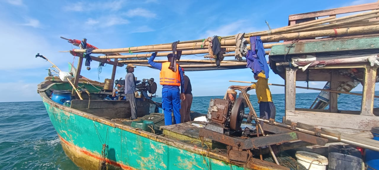 Patroli Dialogis Satpolairud Polres Kepulauan Seribu, Antisipasi Kejahatan Laut dan Jaga Kamtibmas Tetap Kondusif