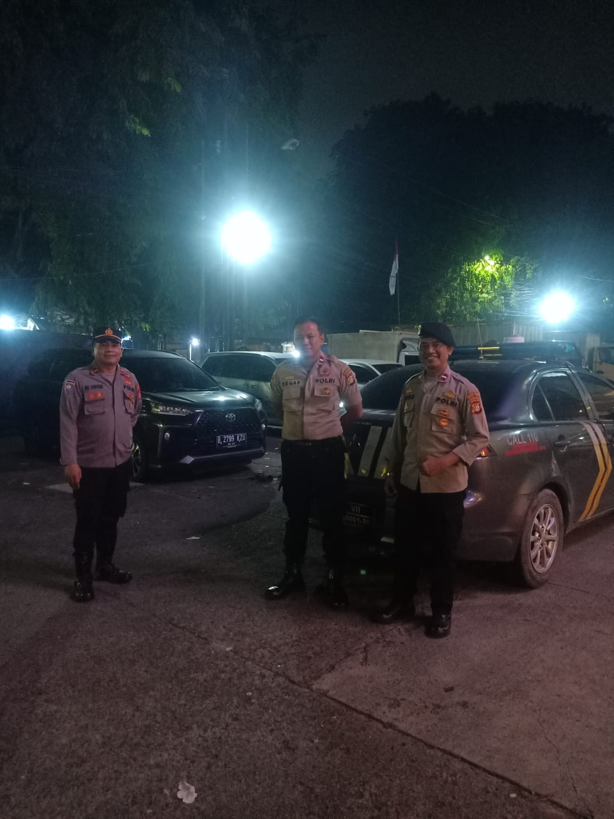 Gelar Patroli, Polsek Bekasi Barat Hadirkan Rasa Aman dan Nyaman bagi Warga