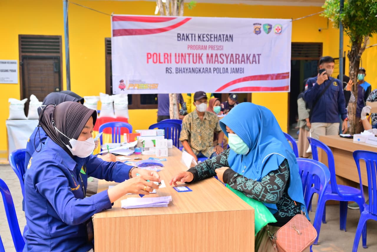 Bakti Kesehatan Presisi Polri, Polda Jambi Hadirkan Layanan Kesehatan Gratis bagi Warga Kasang Pudak