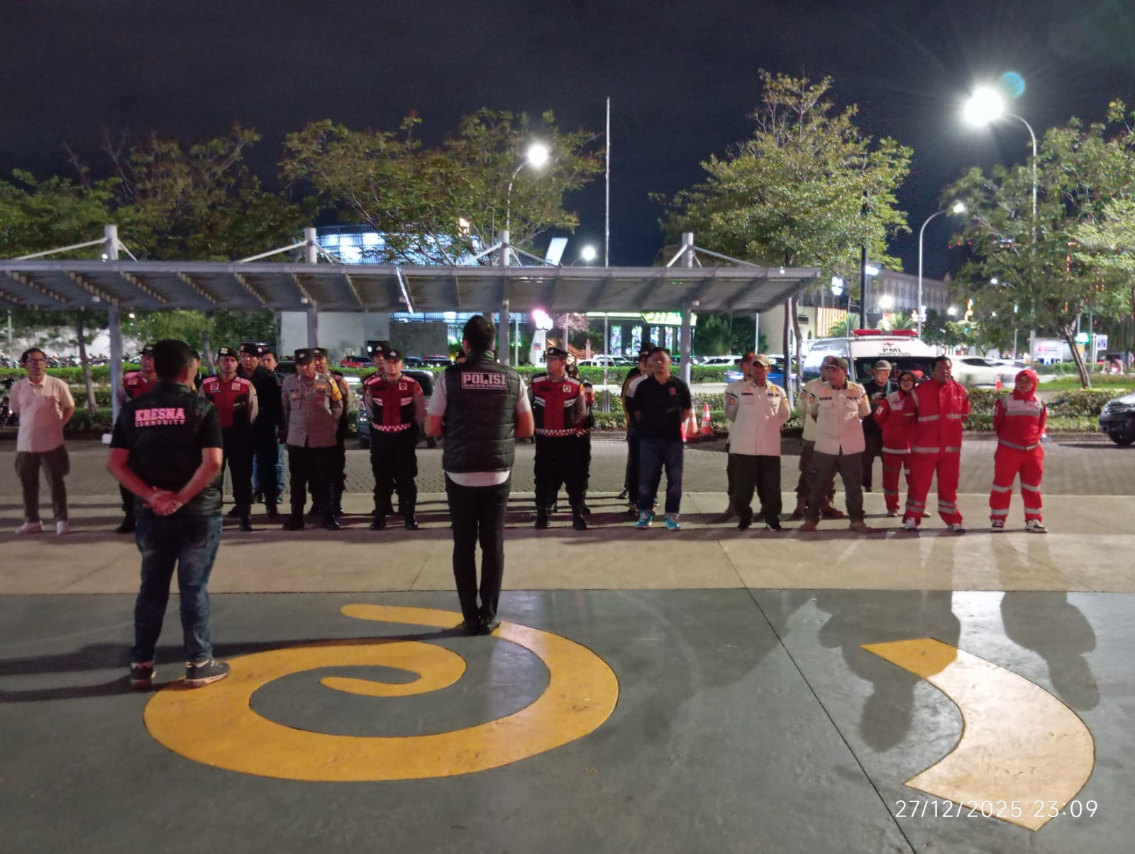 Jaga Jakarta, Polsek Metro Penjaringan Gelar Apel KRYD Antisipasi Tawuran dan Kejahatan Jalanan