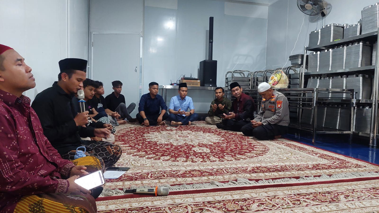 Kanit Binmas Polsek Medan Satria Hadiri Opening SPPG Pejuang 05, Tekankan Sinergi Jaga Kamtibmas