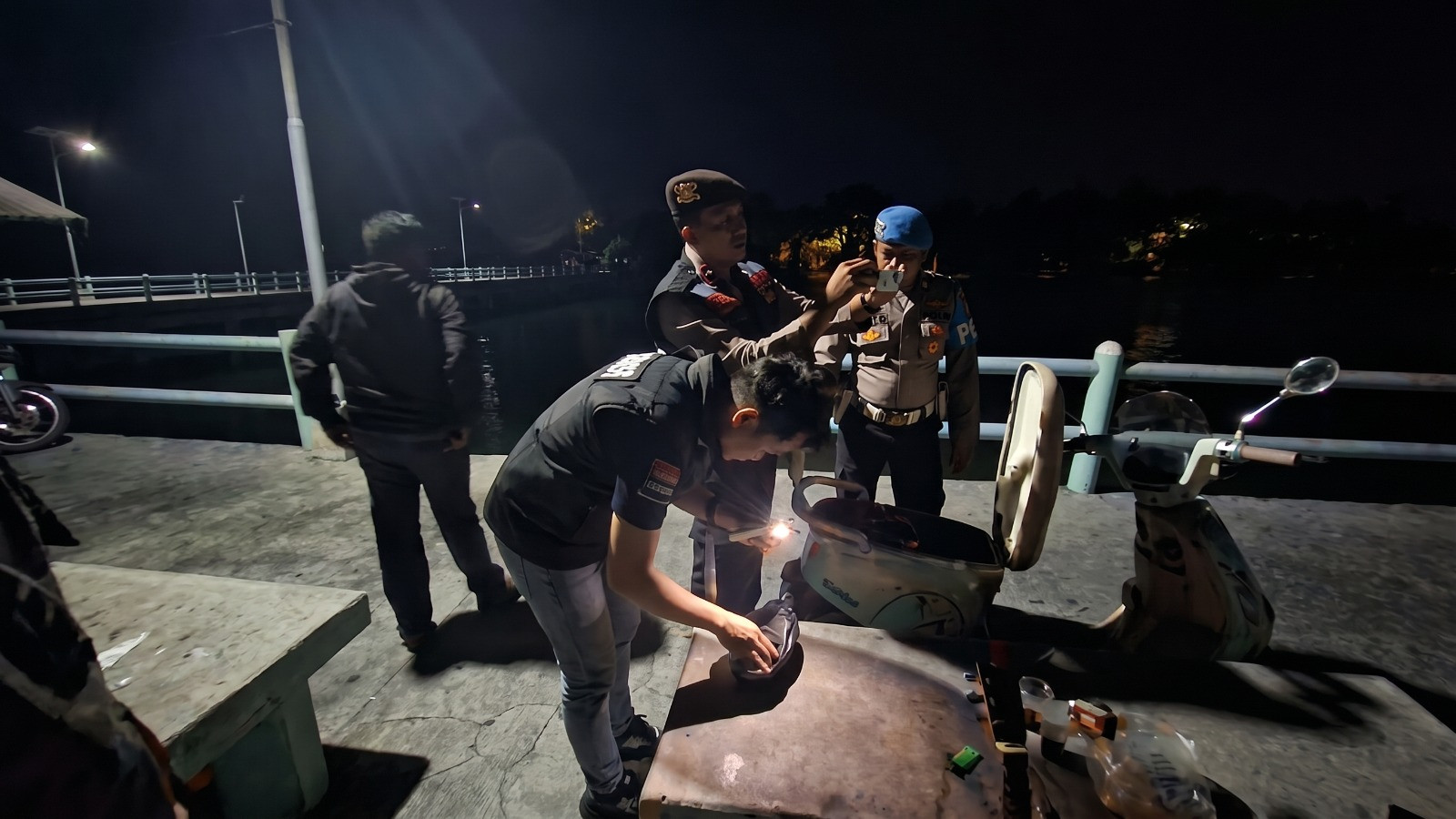 Patroli Malam Jakarta On The Spot, Polsek Kepulauan Seribu Selatan Ingatkan Warga: Polisi 110 Siap Layani 24 Jam