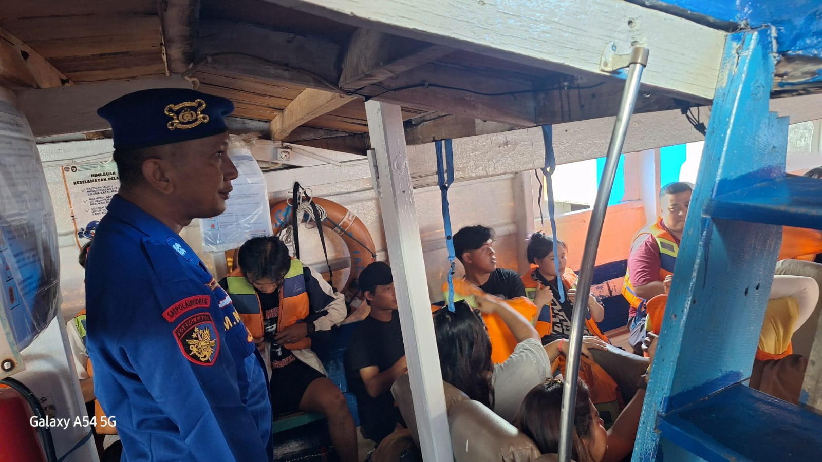 Polisi 110 Disosialisasikan, Satpolairud Pastikan Penumpang Gunakan Life Jacket di Kaliadem