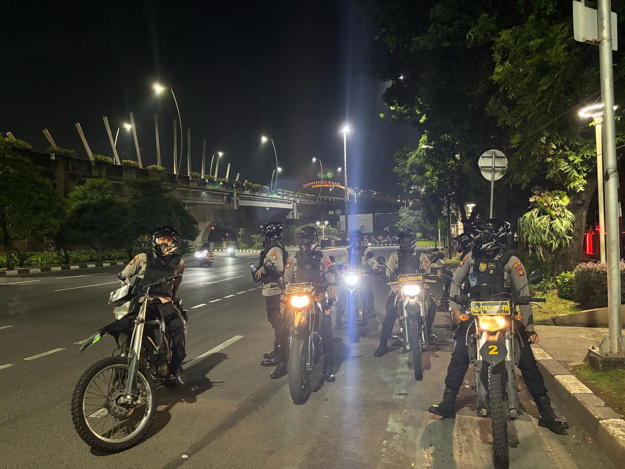 Patroli Malam Perintis Presisi Polres Metro Bekasi Kota Ciptakan Rasa Aman Warga