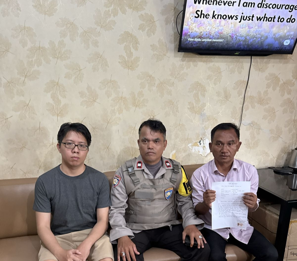 Bhabinkamtibmas Pademangan Timur Mediasi Kasus Pencurian di Apartemen The Mansion Bougenville