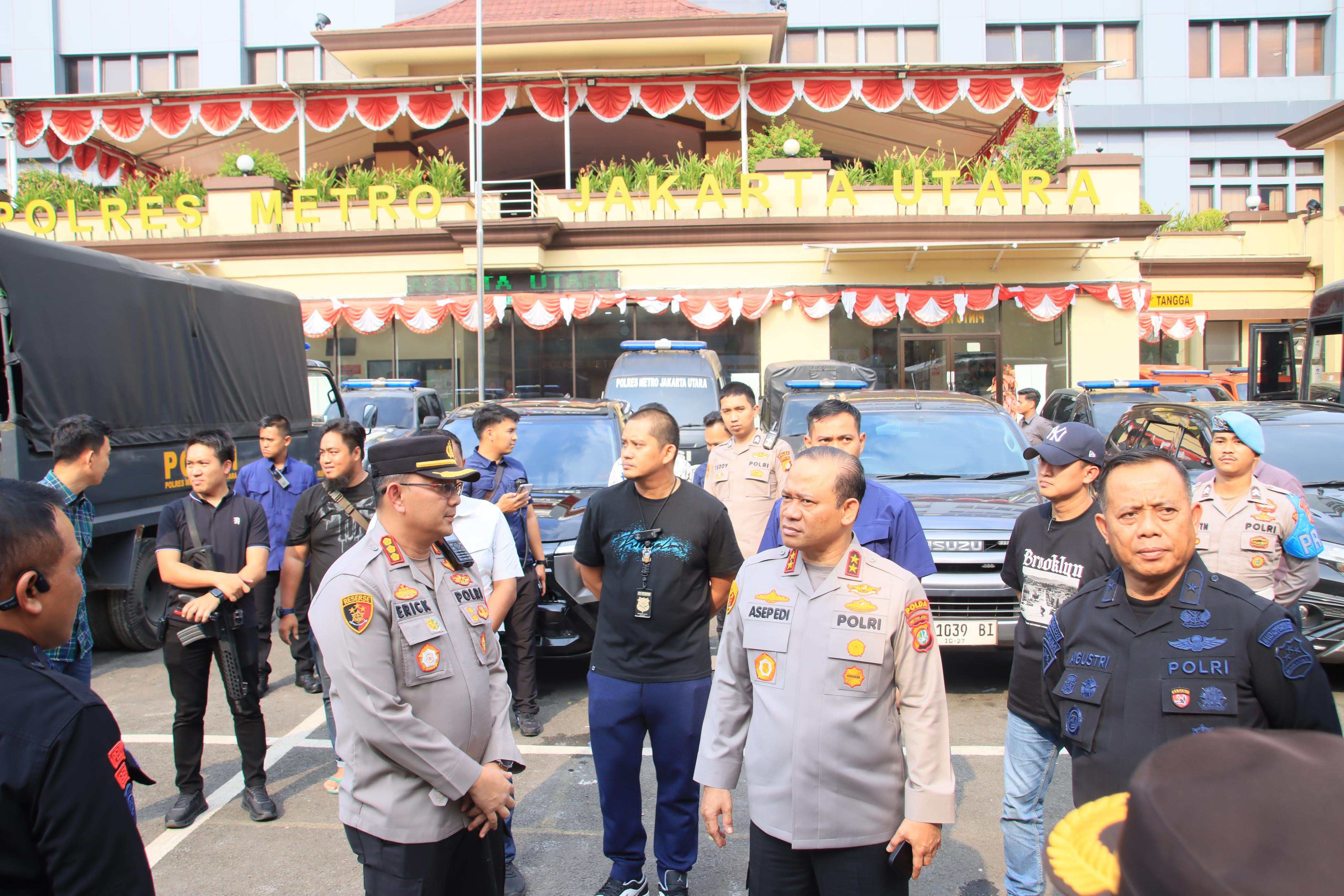 Kapolda Metro Jaya Cek Kesiapan Personel di Polres Jakarta Utara