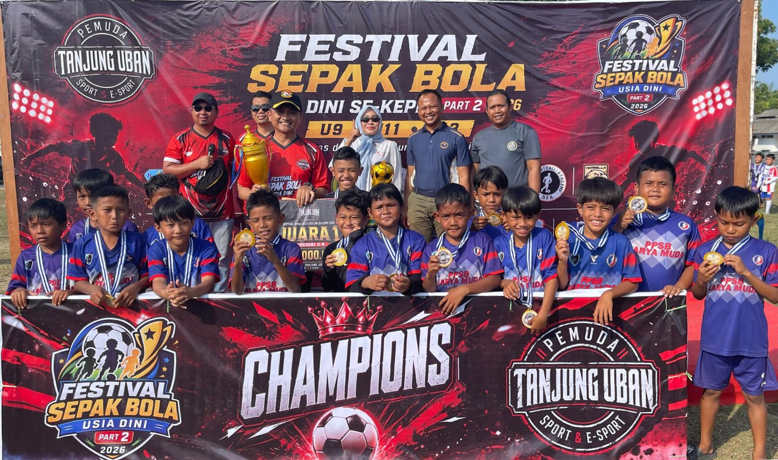 Lanal Bintan Dukung Pembinaan Generasi Muda, Danlanal hadiri Penutupan Festival Sepak Bola Usia Dini Se-Kepri 2026