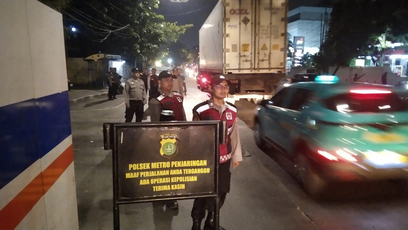 Polsek Metro Penjaringan Amankan Dua Terduga Penyalahguna Narkoba dan Tiga Motor dalam KRYD Malam Hari