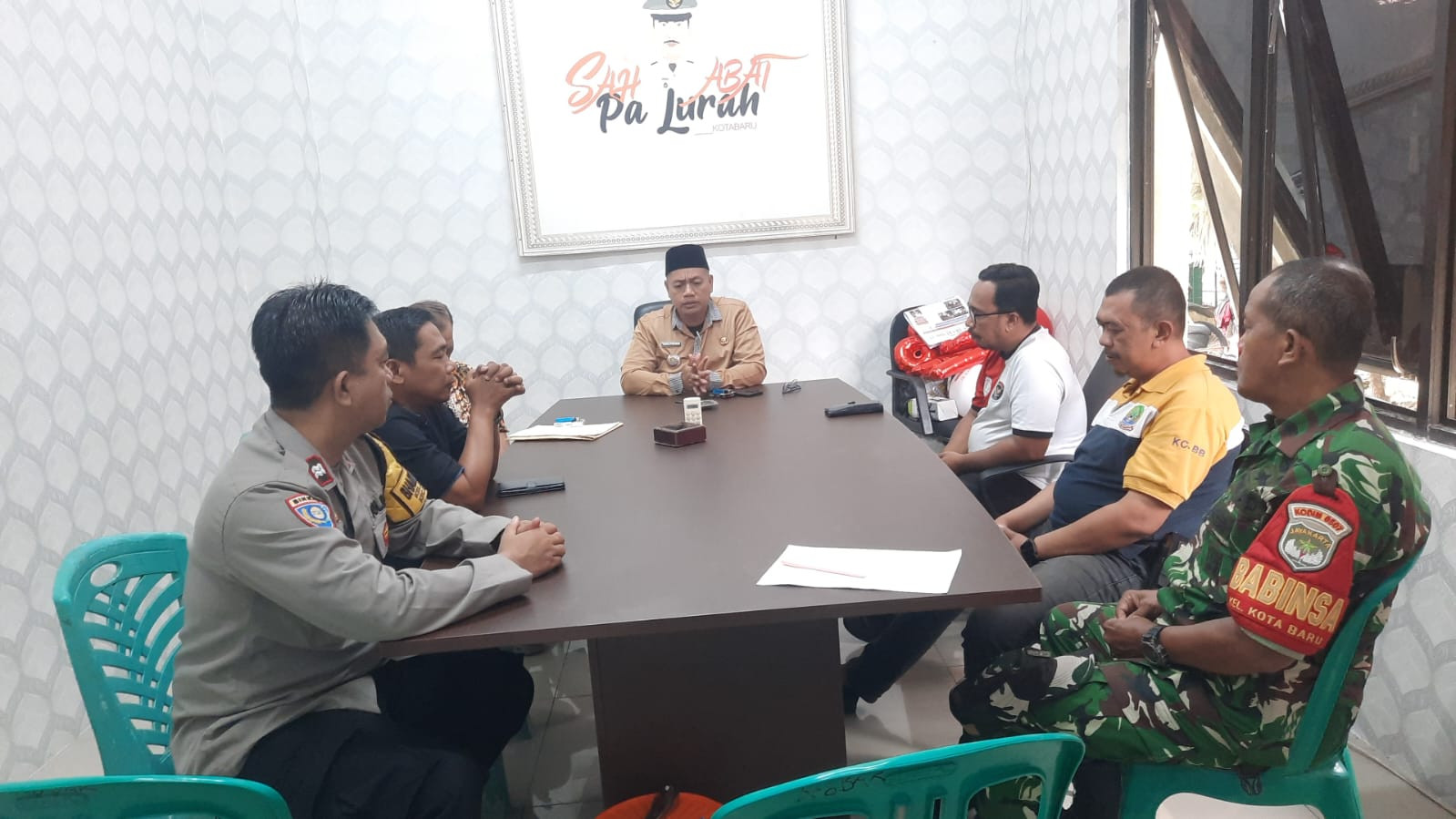 Rapat Tiga Pilar Kelurahan Kotabaru Bahas Rencana Kegiatan Bulan Agustus