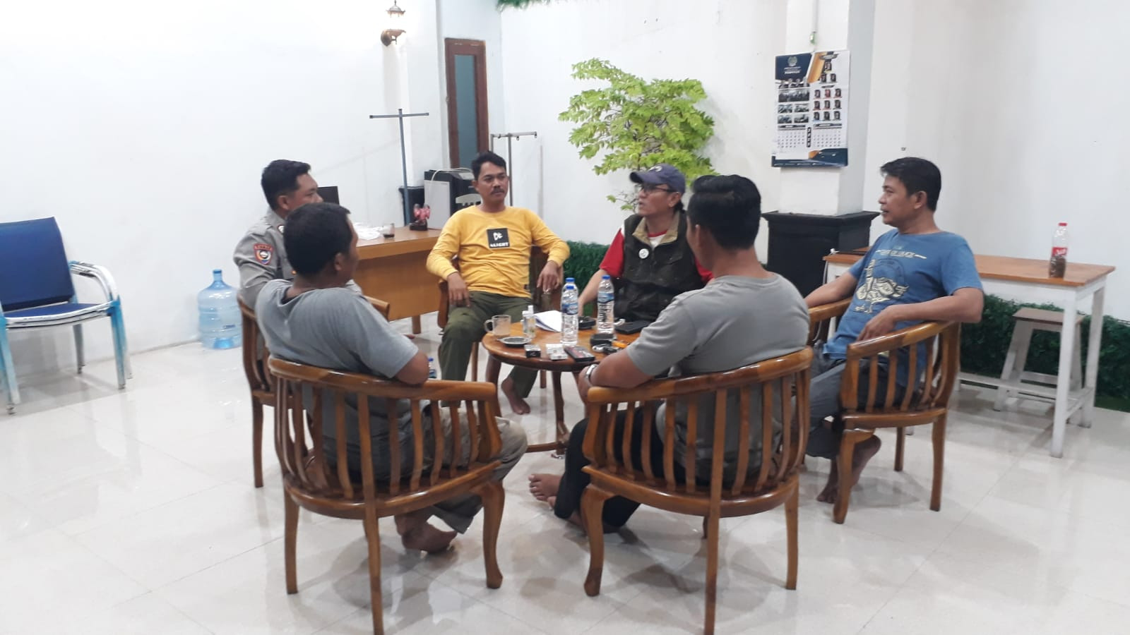 Sinergi Jaga Kamtibmas, Polsek Medan Satria Gelar Ngopi Kamtibmas di Perumahan THB RW 022