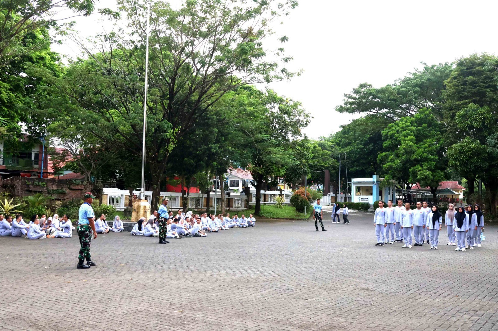 Tanamkan Semangat Disiplin dan Jiwa Bela Negara, Personel Lanud Sjamsudin Noor Hadir Humanis di BPSDMD Kalsel Pada Latsar CPNS KPU 2026