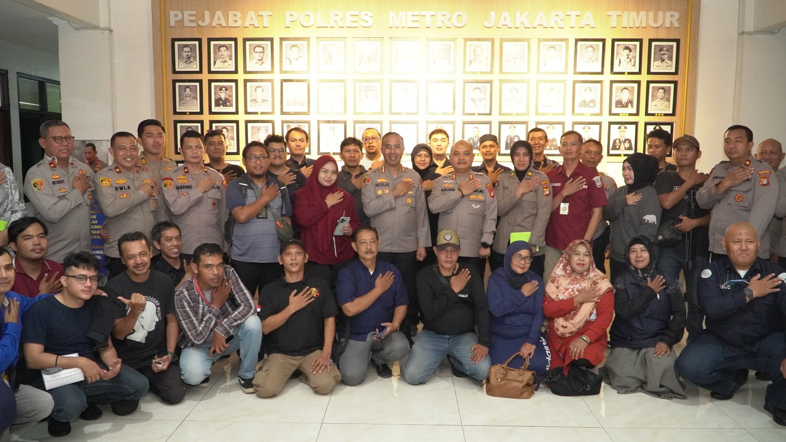 Perkuat Sinergi dengan awak media, Kapolres Metro Jakarta Timur Silaturahmi Bersama Pena Timur