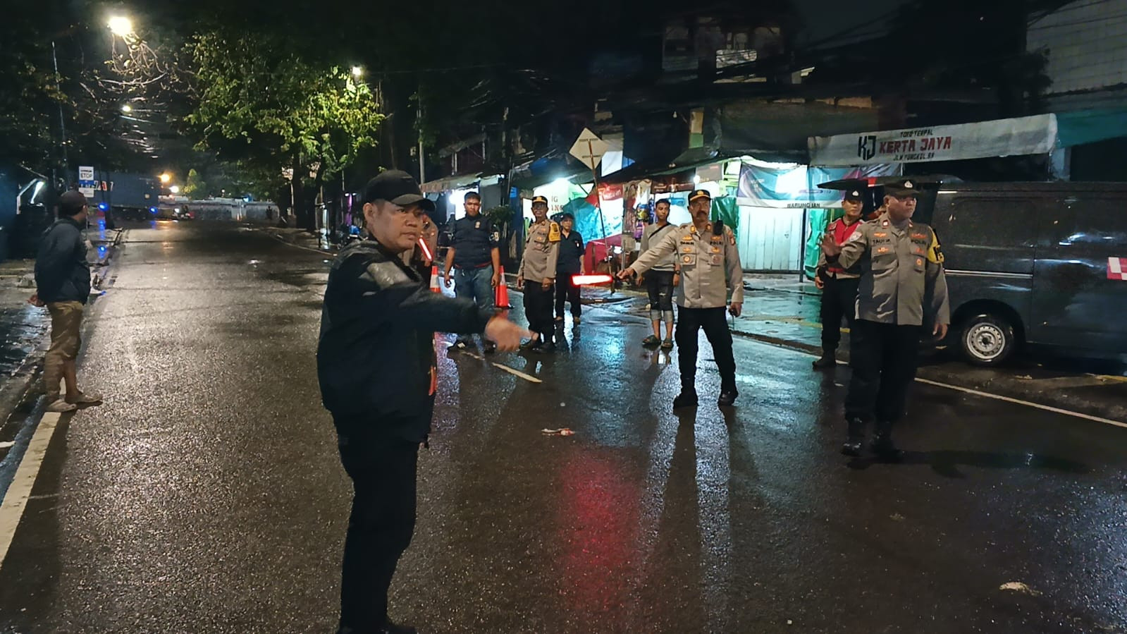 Polsek Pademangan Gelar Patroli KRYD dan Razia Stasioner