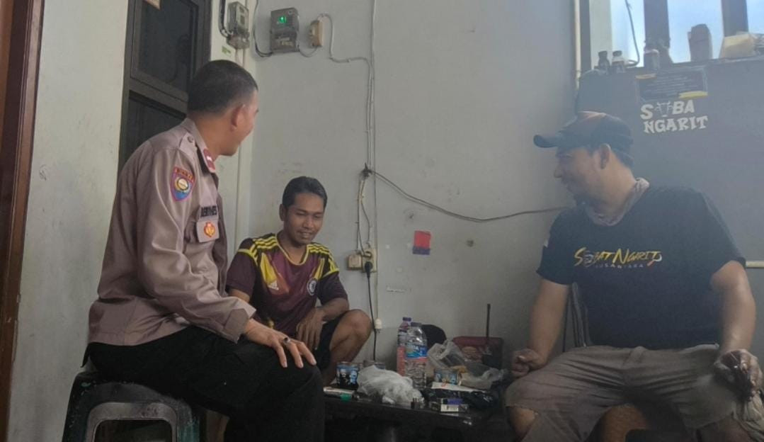 Bhabinkamtibmas dan Babinsa Sambangi Warga Duren Jaya, Ajak Tingkatkan Kamtibmas