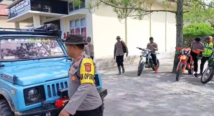 Polres Bener Meriah dan Brimob Pasang Tali Sling, Akses Warga Tiga Desa Kembali Terhubung