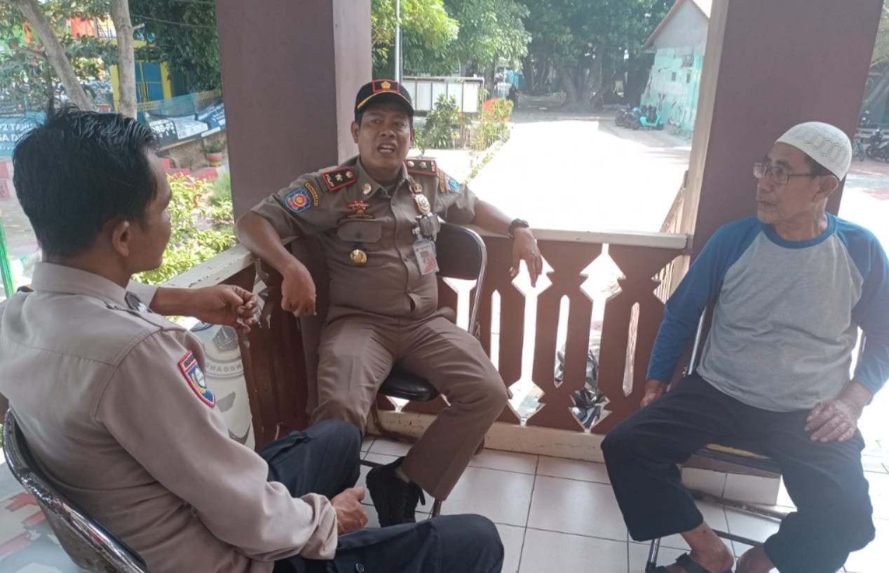 Bhabinkamtibmas Pulau Panggang Sambang Tokoh Masyarakat, Bahas Premanisme dan Imbau Warga Jauhi Judi Online
