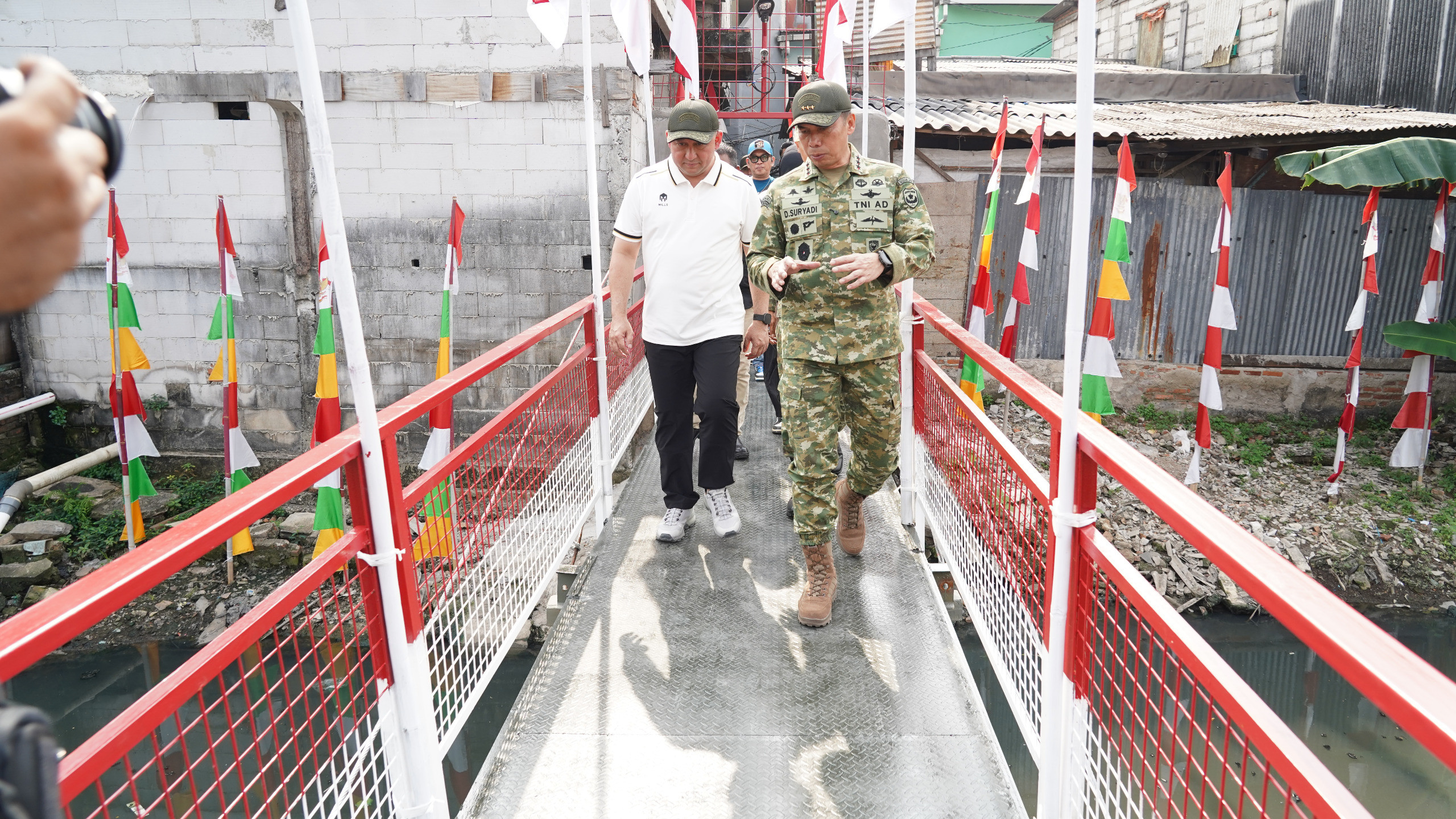 Percepat Pembangunan Wilayah, Pangdam Jaya Resmikan Jembatan Garuda dan Gentengisasi
