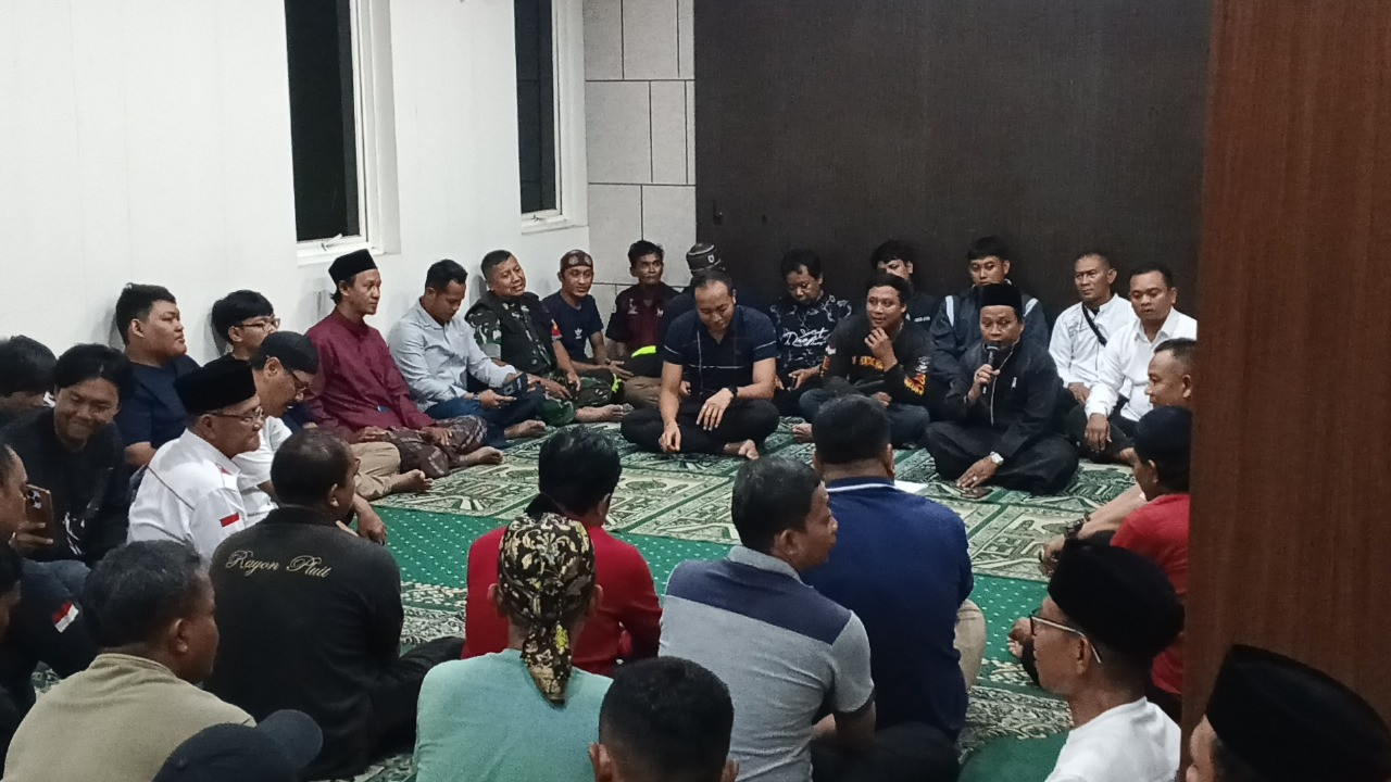 Polsek Metro Penjaringan dan Warga Gelar Doa Bersama Anak Yatim untuk Keamanan Wilayah