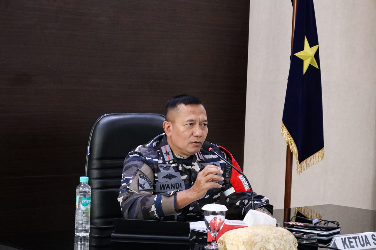Danlantamal IX Ikuti Briefing Awal Latihan Pencarian dan Penyelamatan Korban Kecelakaan Laut TA. 2025