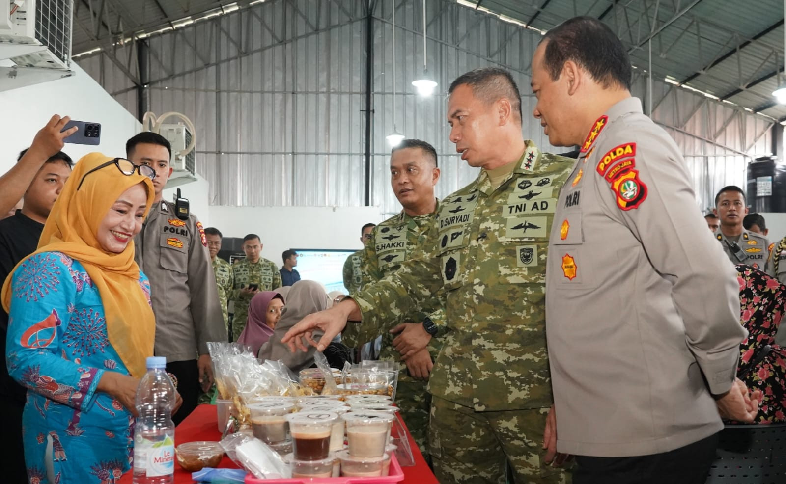 Pangdam Jaya Hadiri Peresmian Operasionalisasi 1.061 Koperasi Desa/Kelurahan Merah Putih