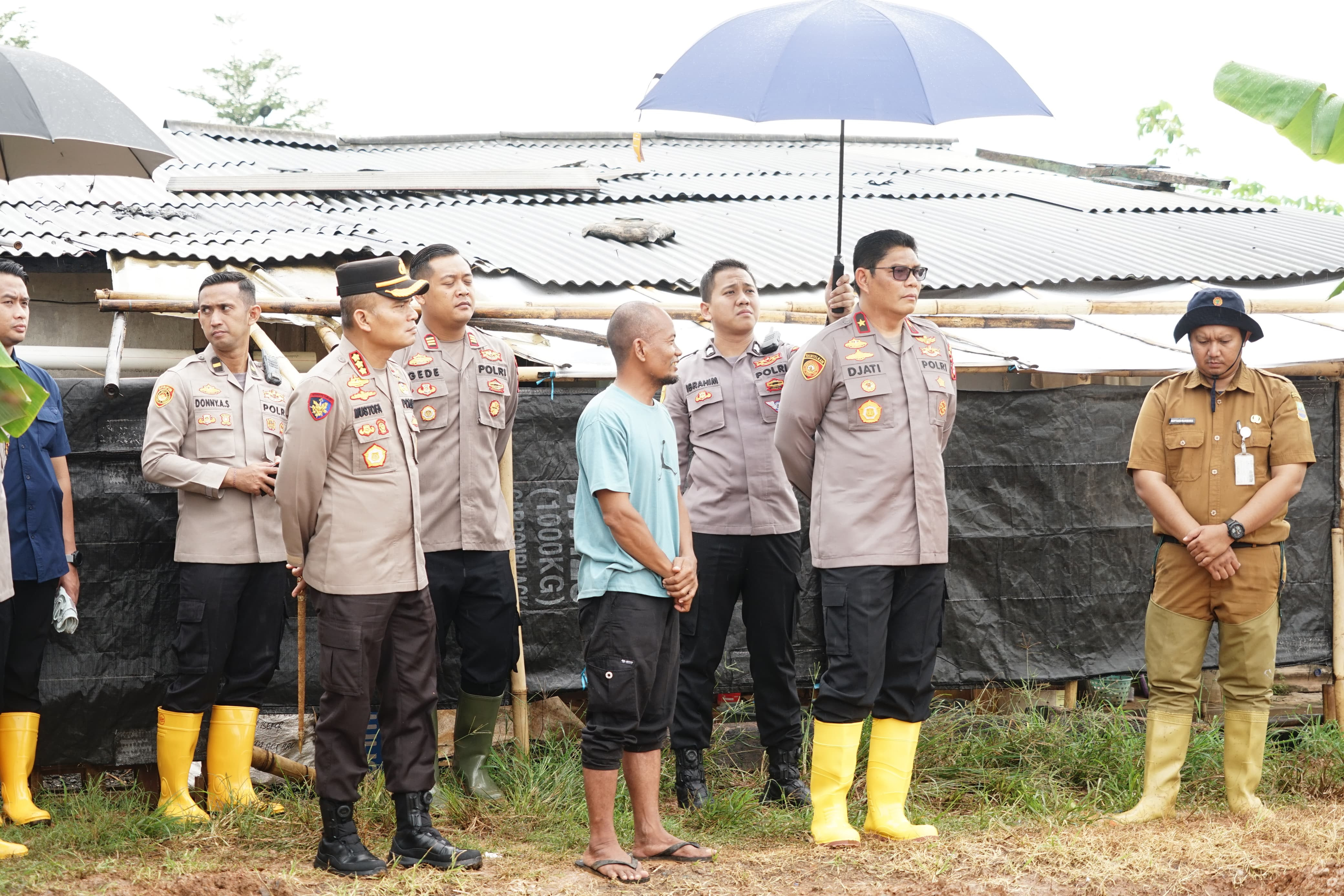 Wakapolda Metro Jaya Bersama Kapolres Metro Bekasi Pantau Kesiapan Lahan  Swasembada Pangan