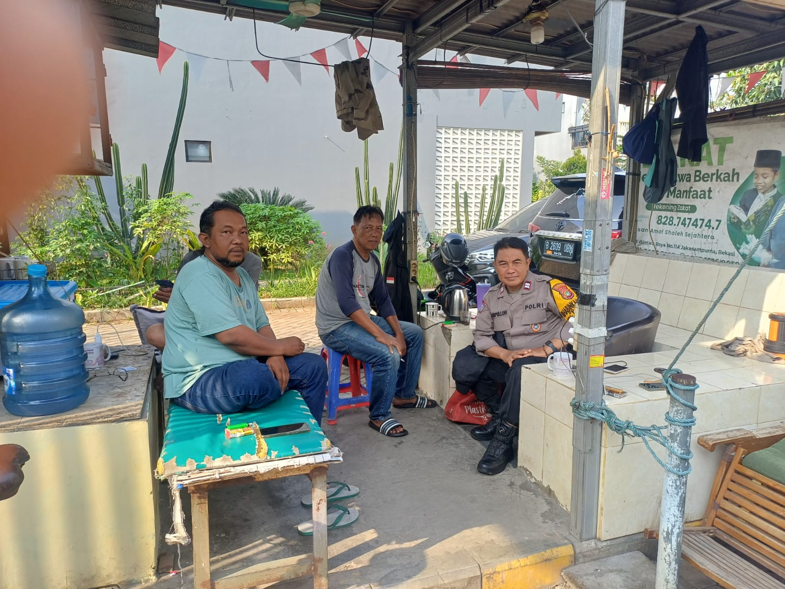 Cooling System, Bhabinkamtibmas Kranji Patroli Sambangi Warga