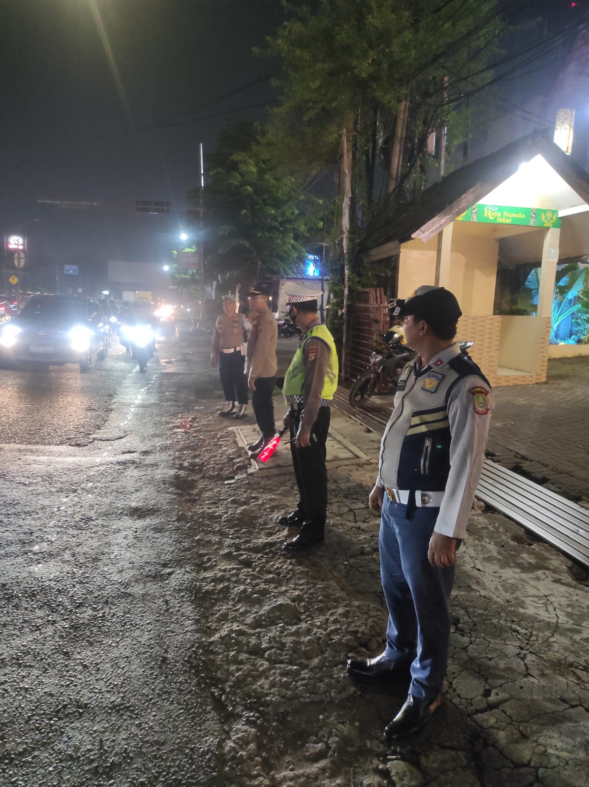 Polsek Bekasi Barat Gelar Pengamanan Malam Takbir Idul Adha 1446 H