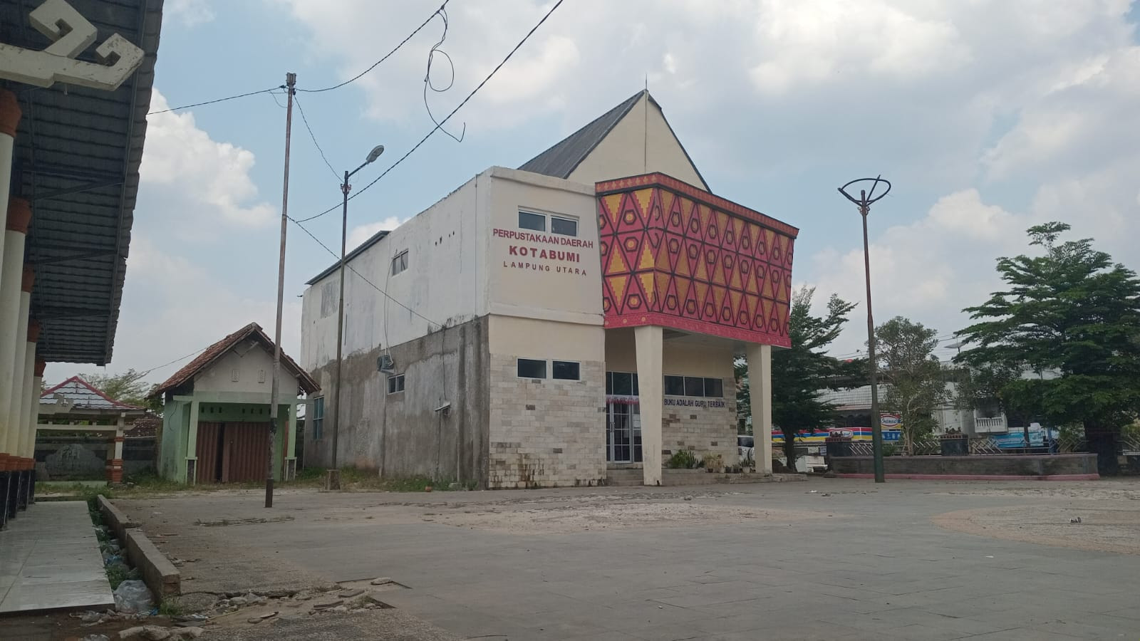 Dugaan Masalah Proyek Perpustakaan Kotabumi Kembali Disorot, Pejabat Diminta Terbuka