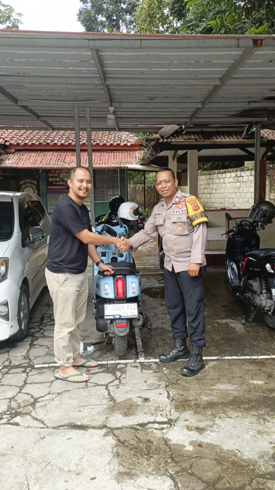 Titip Kendaraan Saat Mudik, Warga Puas dengan Pelayanan Polsek Megamendung