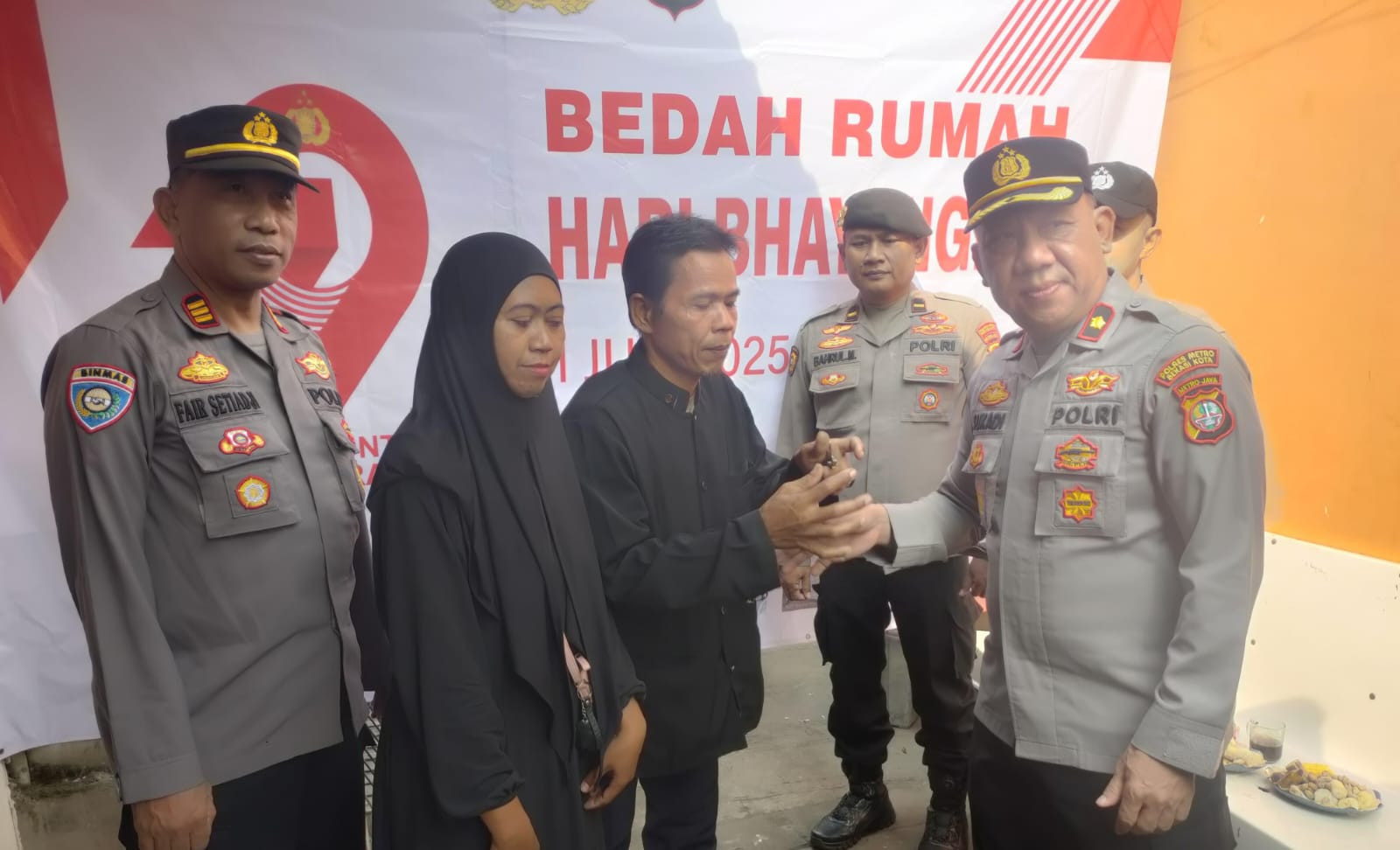 Peresmian dan Penyerahan Kunci Bedah Rumah Dalam Rangka HUT Bhayangkara Ke -79