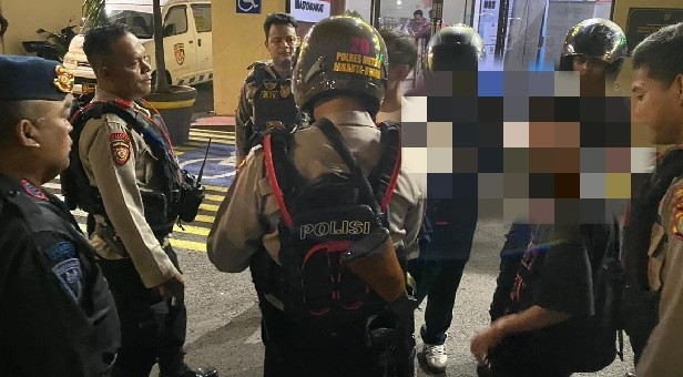 Patroli Perintis Jaga Jakarta Amankan Dua Pemuda Diduga Bawa Narkotika di Jakarta Utara
