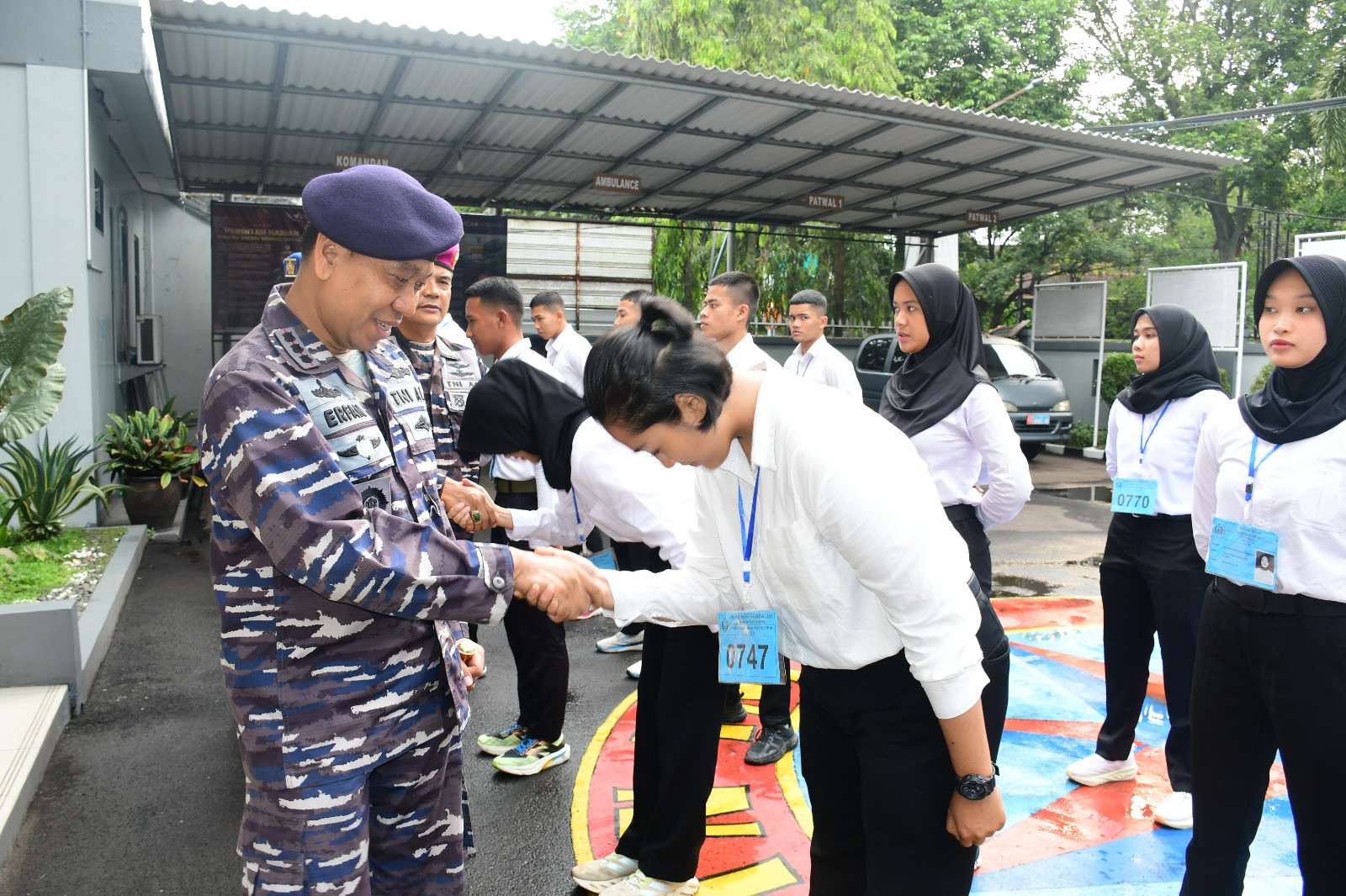 Komandan Lanal Bandung Lepas Keberangkatan Casis Caba dan Cata PK TNI AL Tahun 2025