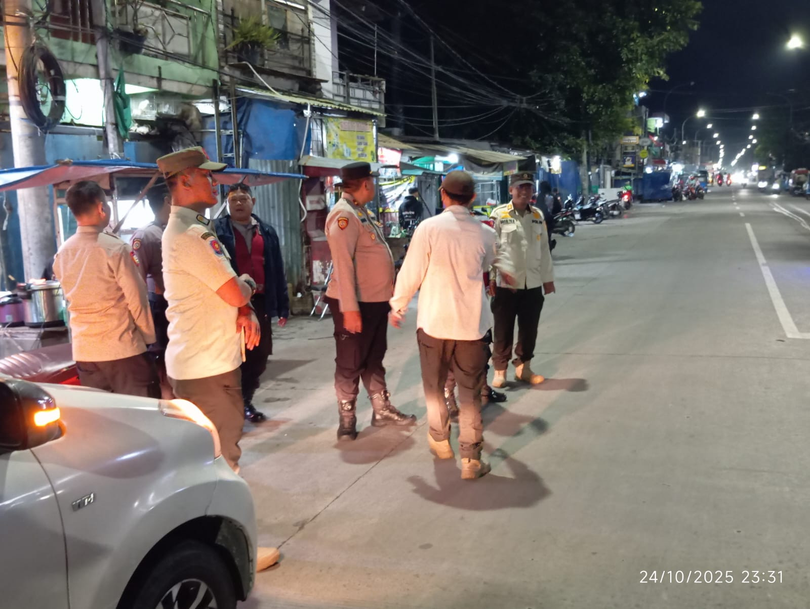 Polsek Metro Penjaringan Gelar Apel KRYD, Antisipasi Tawuran dan Kejahatan Jalanan di Malam Hari