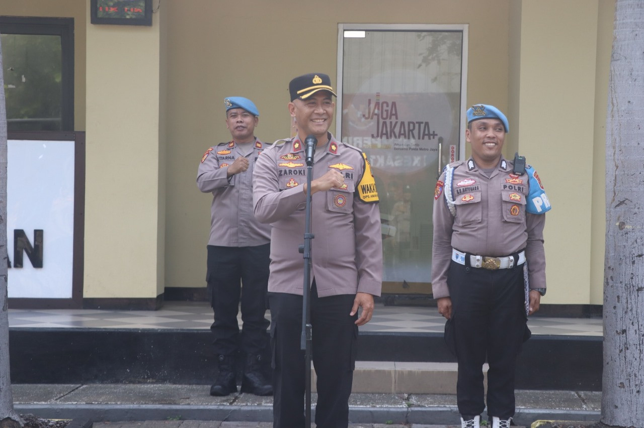 Wakapolres Kepulauan Seribu Sosialisasikan SP4N Lapor dan WBS, Dorong Budaya Laporan yang Transparan di Internal Polri