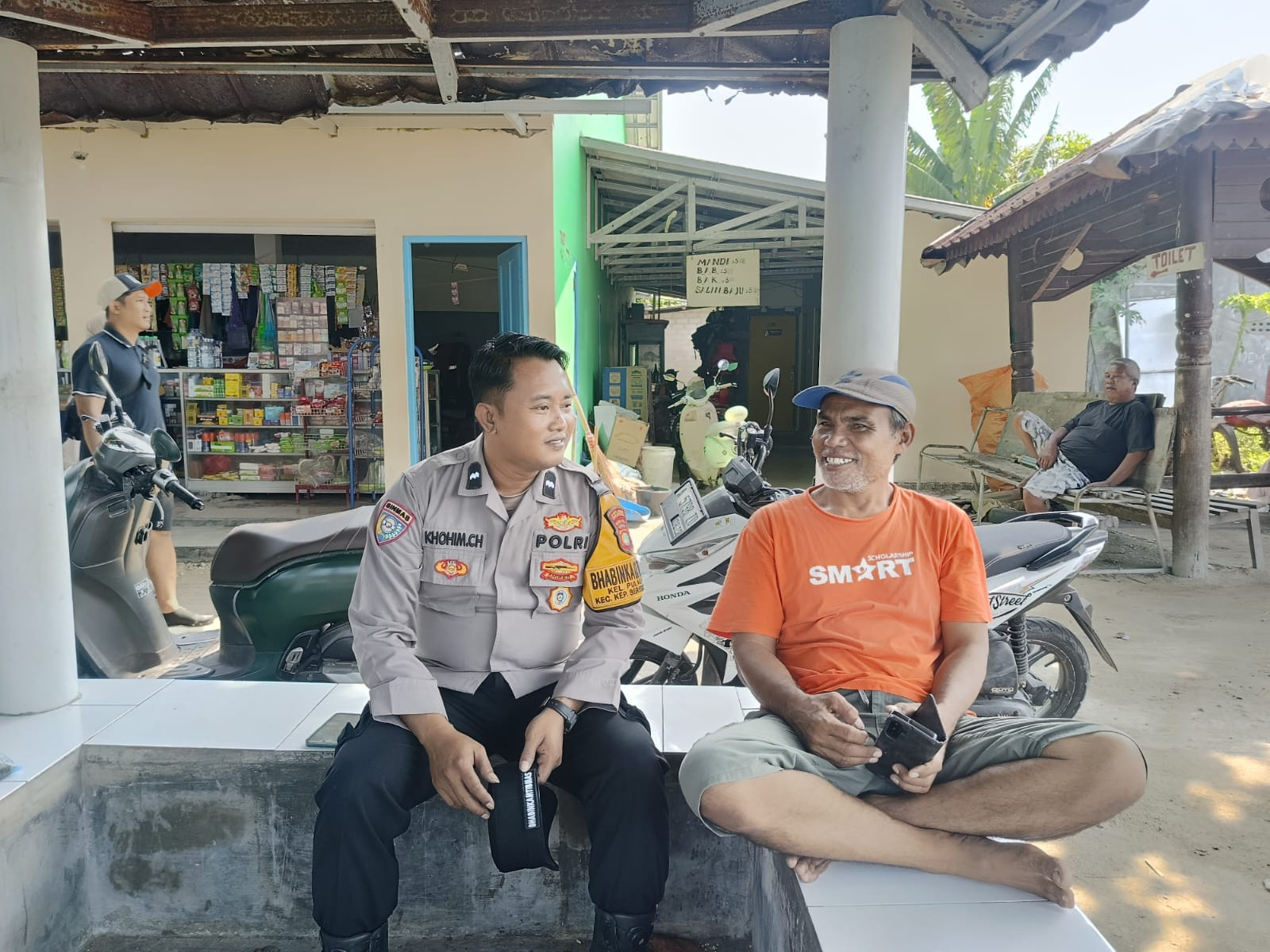 Jakarta On The Spot di Pulau Pari, Bhabinkamtibmas Ajak Warga Manfaatkan Layanan Polri 110