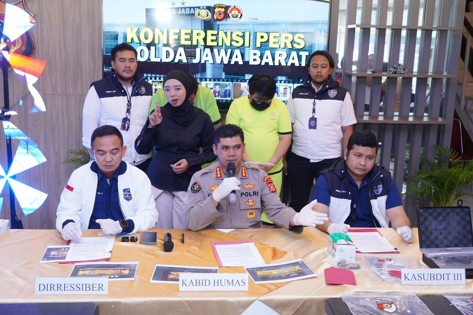 Polda Jabar Amankan Dua Pelaku Judi Online di Tangerang