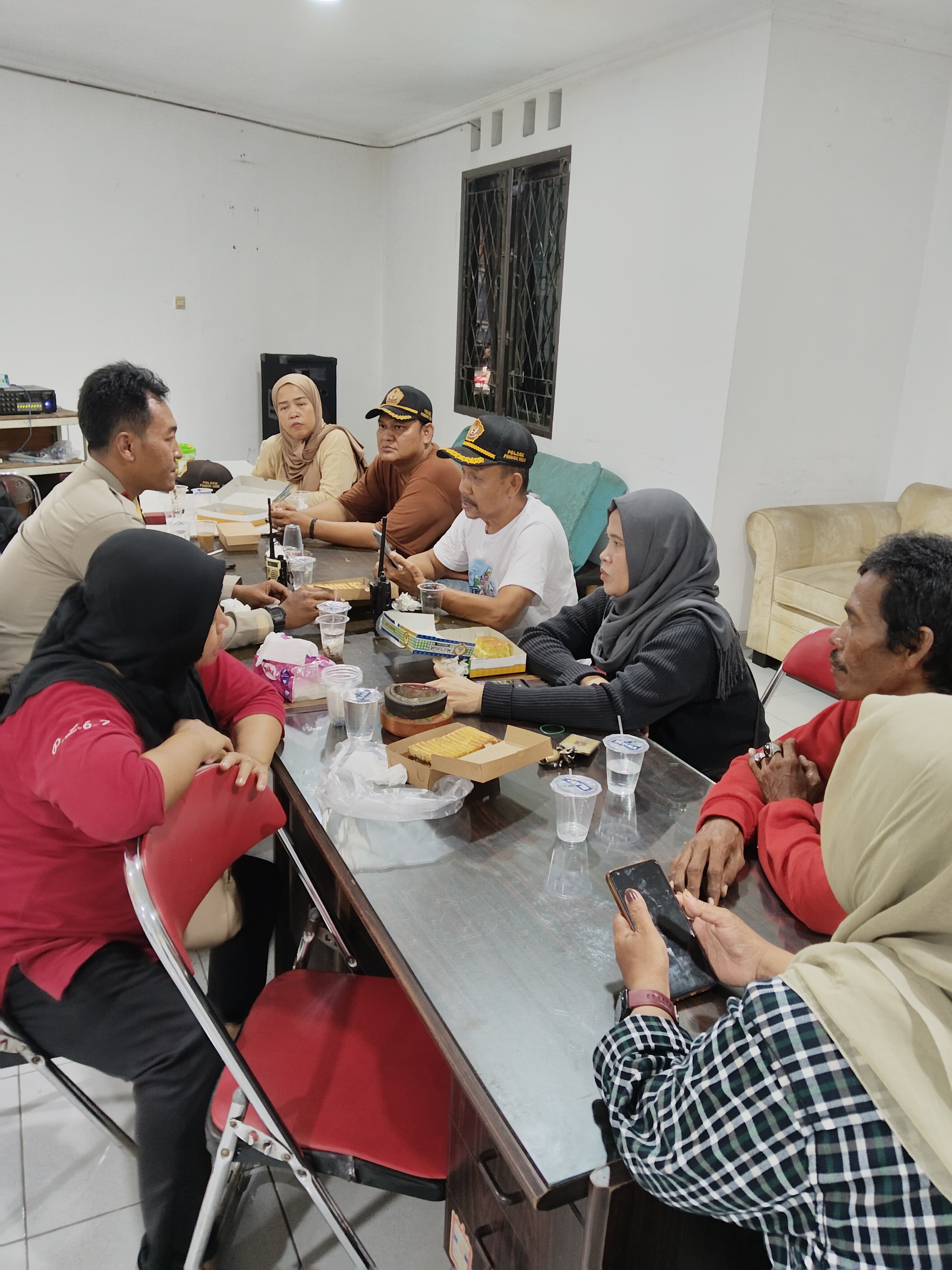 Bhabinkamtibmas Gelar Patroli Wilayah Sambang Warga, Ajak Masyarakat Aktif Jaga Lingkungan