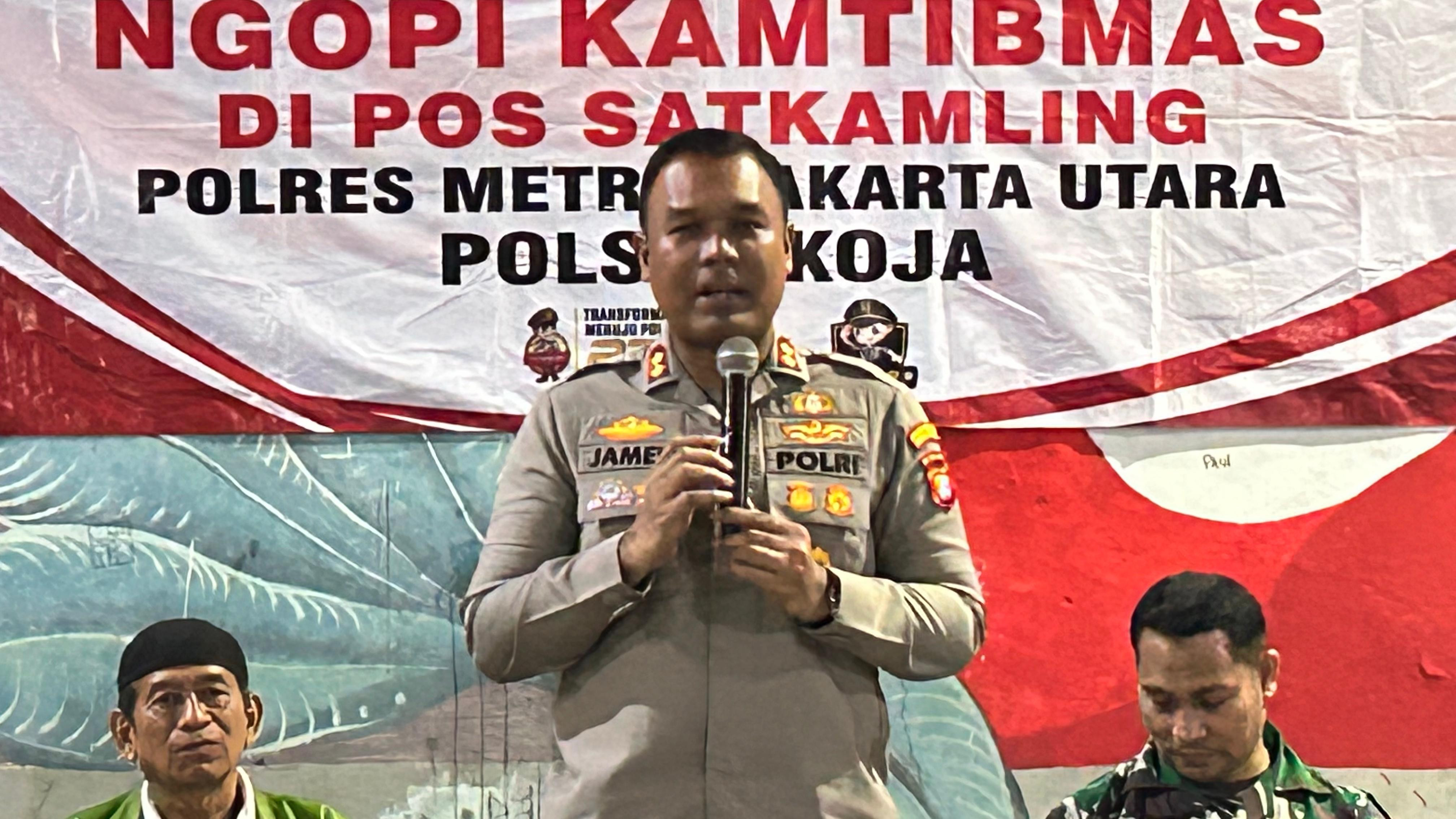 Wakapolres Metro Jakut Gelar “Ngopi Kamtibmas” Bersama Warga Rawa Badak Selatan