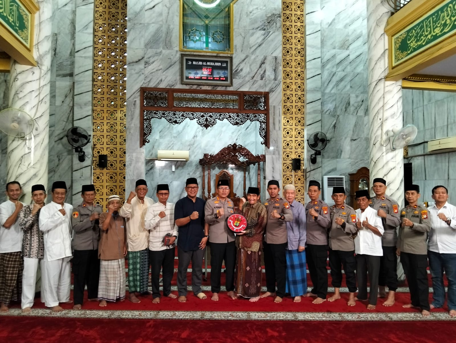 Kapolres Metro Jakarta Utara Pimpin Subuh Keliling di Masjid Jami Al-Muhajirin Kelapa Gading