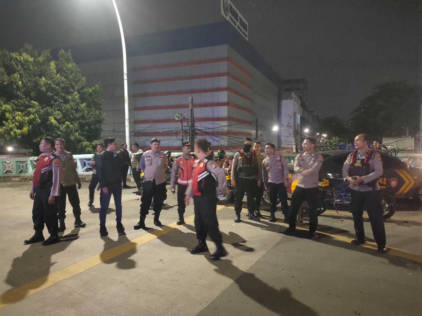 Jaga Jakarta, Jaga Lingkungan:Patroli Malam KRYD Sasar Titik Rawan di Penjaringan