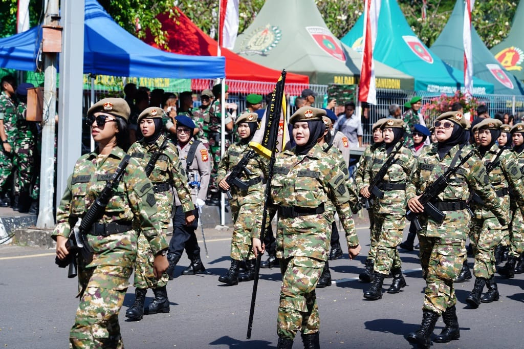 Kodam XIV/Hsn Gelar Kirab SPPI dan Yonif TP : Sosialisasi Program Strategis Menuju Indonesia Emas