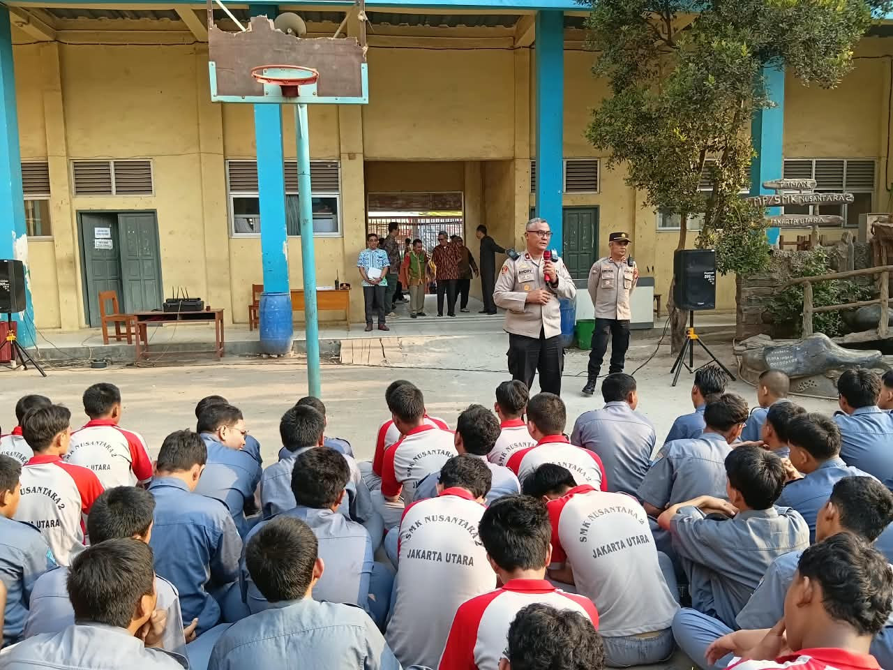 Police Go to School, Kapolsek Koja Imbau Pelajar Tak Terprovokasi Aksi Unjuk Rasa