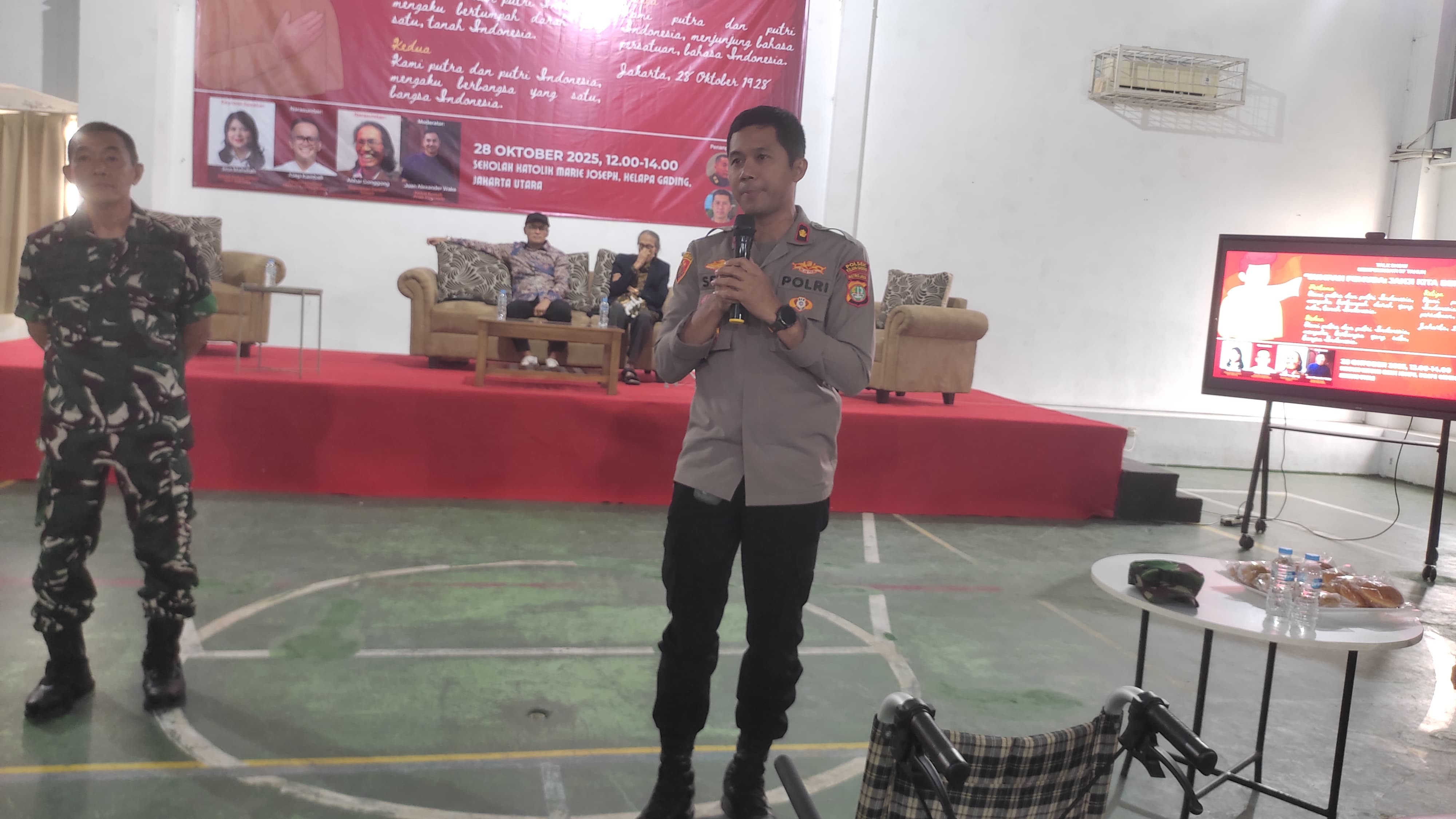 Peringati Hari Sumpah Pemuda ke -79 Tahun, Kapolsek Kelapa Gading Talk Show di Sekolah Katolik Marie Joseph