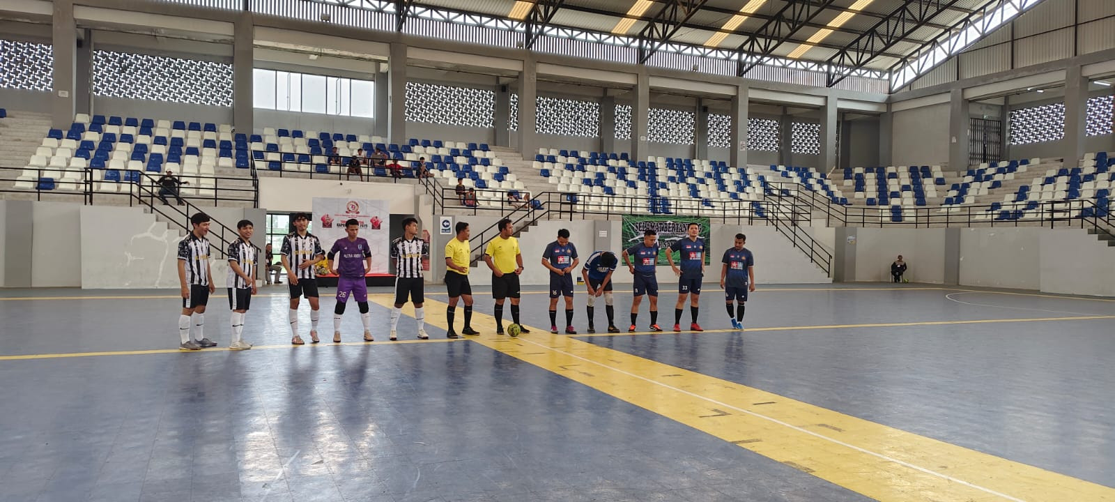 Group D Tim Futsal P2K Menang Telak 5:0 Diajang Penyisihan Turnamen Kapolres Cup 2025