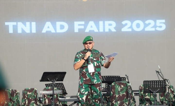Hari Pertama TNI AD Fair 2025, Stand Rekrutmen Prajurit Jadi Magnet Pangunjung