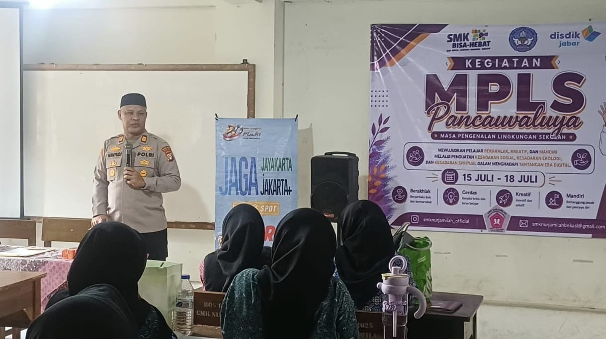 Jaga Jakarta On The Spot, Kapolsek Bekasi Barat MPLS di SMK Nurjamilah : Bekali Siswa Baru tentang Disiplin dan Meraih Cita-cita