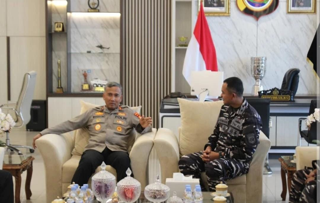 Perkuat Sinergitas, Danlanal Bengkulu Laksanakan Courtesy Call (CC) ke Kapolda Bengkulu
