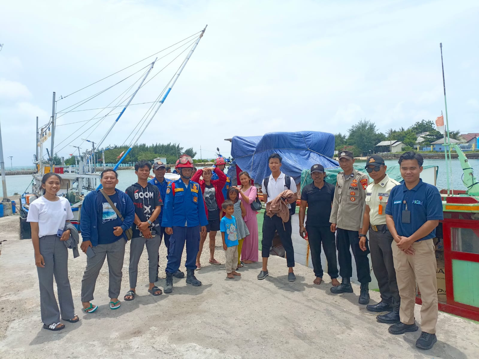 Respon Cepat Pengaduan Melalui 110, Polres Kepulauan Seribu Tindaklanjuti KM Bimo Ruci Terombang-ambing di Perairan Pulau Laki