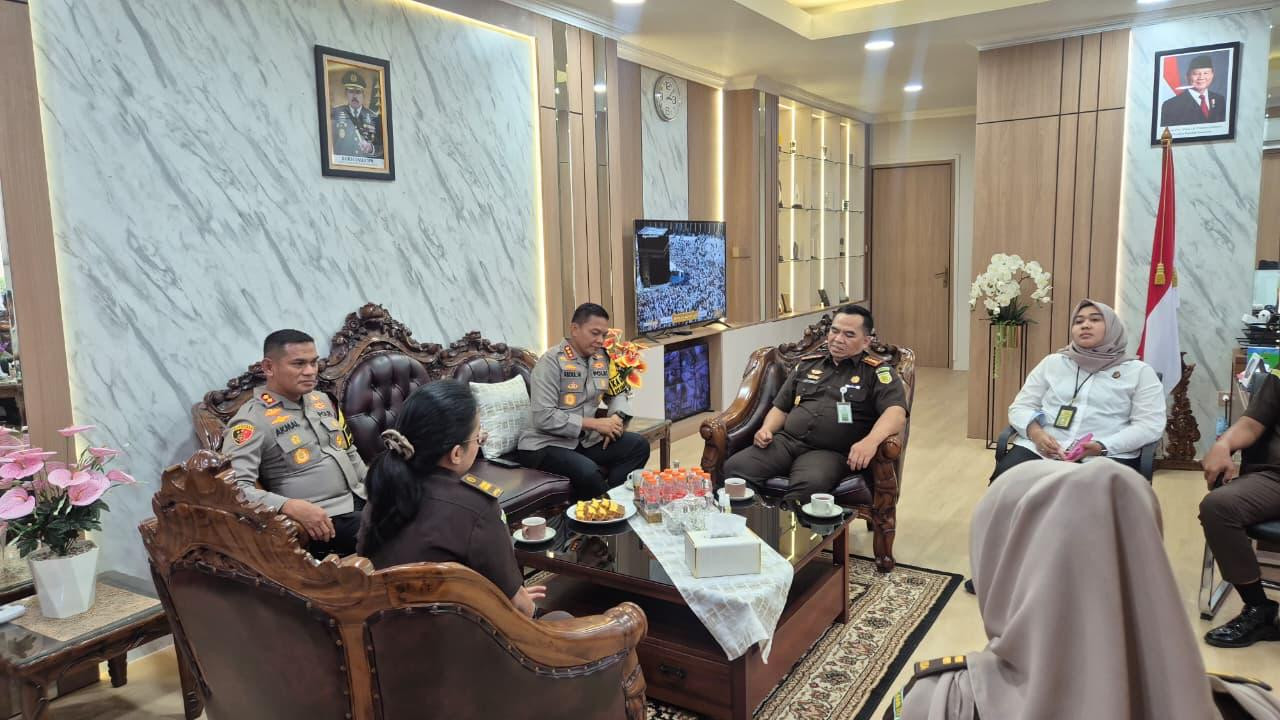 Kapolres Metro Depok Silaturahmi ke Kejaksaan Negeri Depok, Perkuat Sinergi Penegakan Hukum