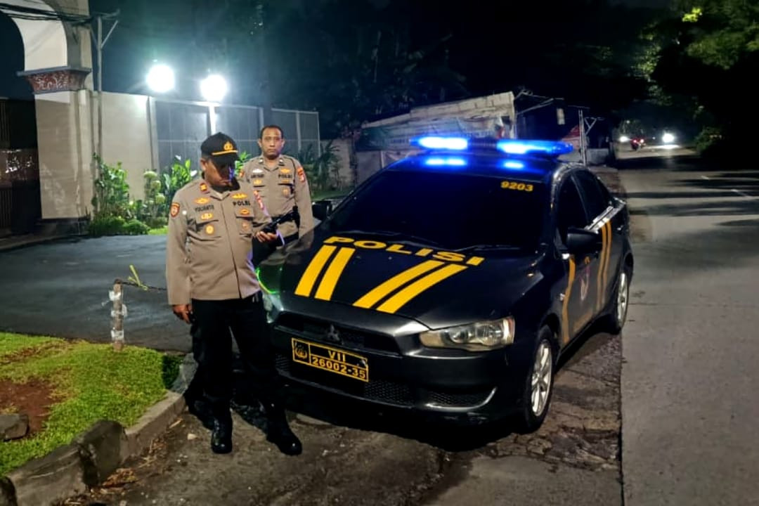 Polsek Bekasi Selatan Intensifkan Patroli dan Strong Point Demi Wujudkan Kamtibmas Kondusif